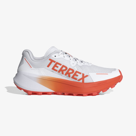 adidas Terrex Agravic 3 Arazi Erkek Beyaz Koşu Ayakkabısı adidas Terrex Agravic 3 Arazi Erkek Beyaz Koşu Ayakkabısı