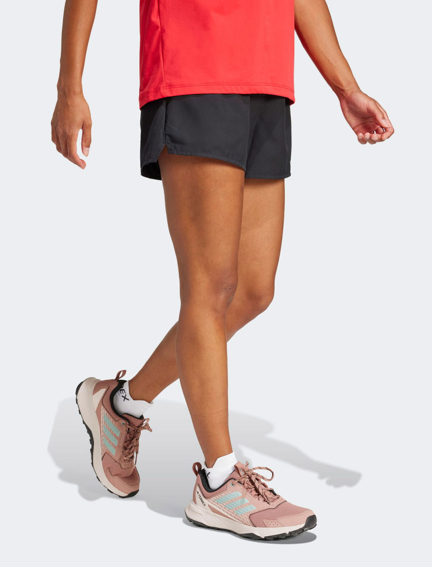 adidas Terrex Multi Light Kadın Siyah Koşu Şortu adidas Terrex Multi Light Kadın Siyah Koşu Şortu