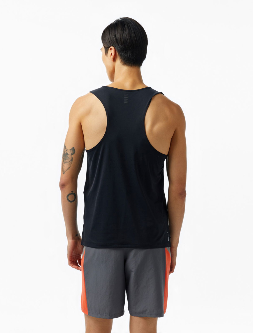 Under Armour Launch Elite Singlet Erkek Siyah Atlet Under Armour Launch Elite Singlet Erkek Siyah Atlet