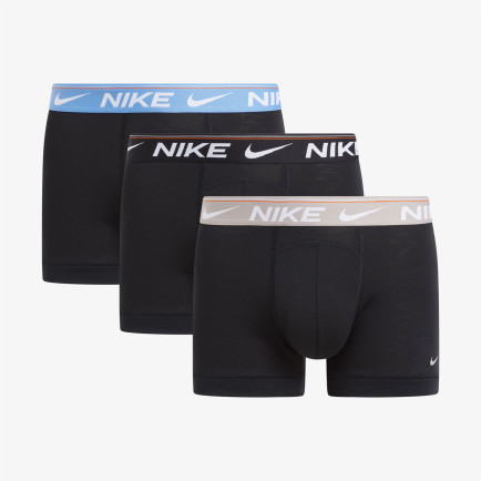 Nike Trunk 3'lü Erkek Renkli Boxer Nike Trunk 3'lü Erkek Renkli Boxer