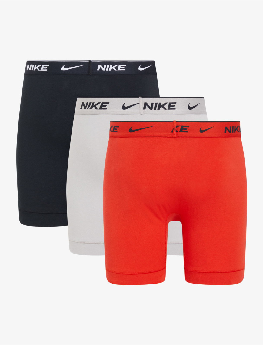 Nike Brief 3'lü Erkek Renkli Boxer Nike Brief 3'lü Erkek Renkli Boxer