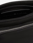 Tommy Hilfiger Business Nylon Mini Crossover Erkek Siyah El Çantası Tommy Hilfiger Business Nylon Mini Crossover Erkek Siyah El Çantası
