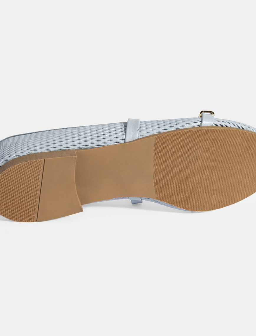 Kadın Mavi Metal Toka Aksesuarlı Deri Babet Kadın Mavi Metal Toka Aksesuarlı Deri Babet