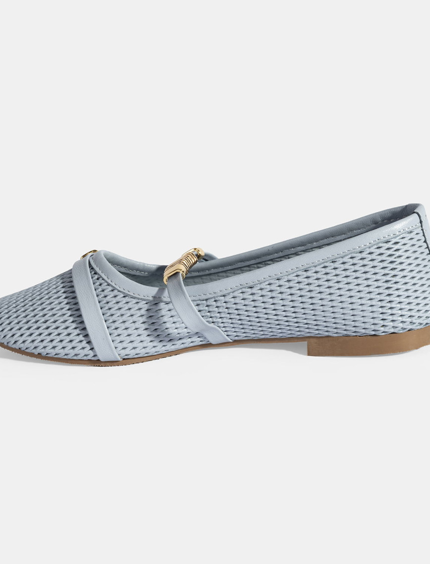 Kadın Mavi Metal Toka Aksesuarlı Deri Babet Kadın Mavi Metal Toka Aksesuarlı Deri Babet