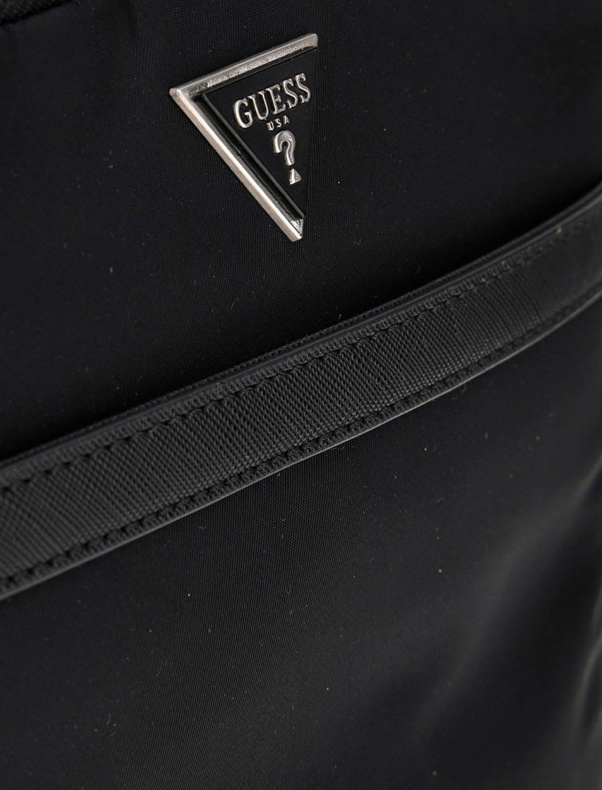 Guess Milano Compact Erkek Siyah Çapraz Askılı Çanta Guess Milano Compact Erkek Siyah Çapraz Askılı Çanta