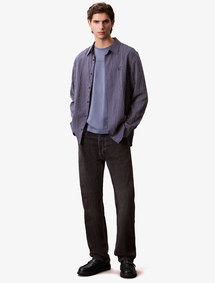 Calvin Klein Raised Editorial Logo Erkek Gri T-Shirt Calvin Klein Raised Editorial Logo Erkek Gri T-Shirt