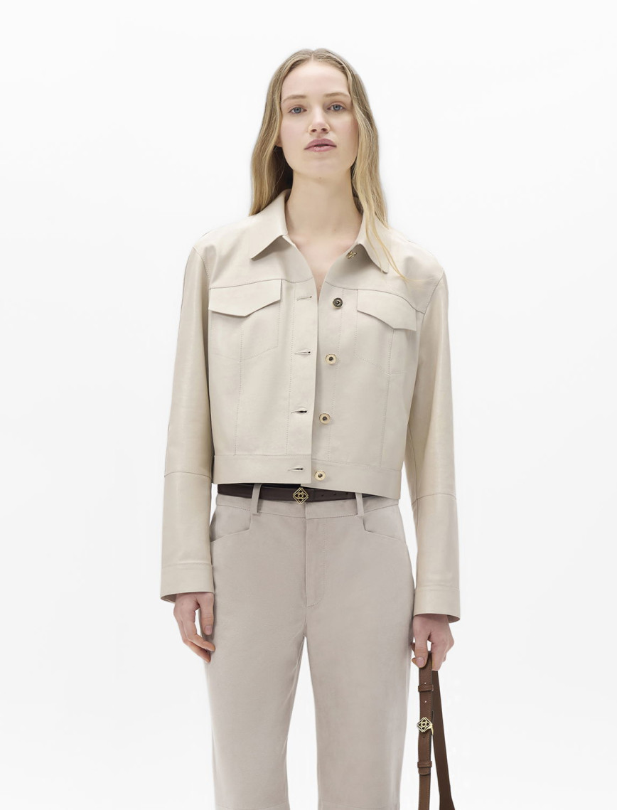 Kadın Beyaz Gömlek Yaka Metal Düğme Detaylı Deri Ceket