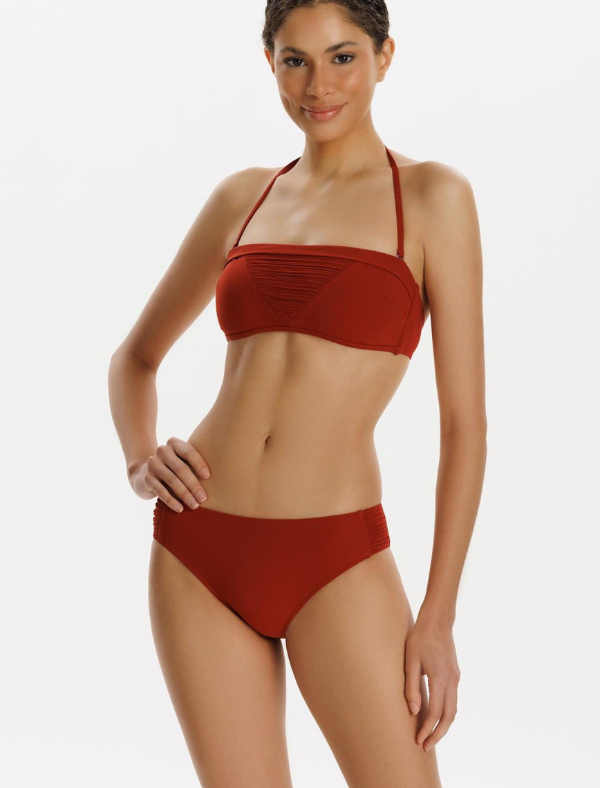 ZEKİ AGNES BOYUNDAN BAĞLAMALI BİKİNİ TAKIM ZEKİ AGNES BOYUNDAN BAĞLAMALI BİKİNİ TAKIM