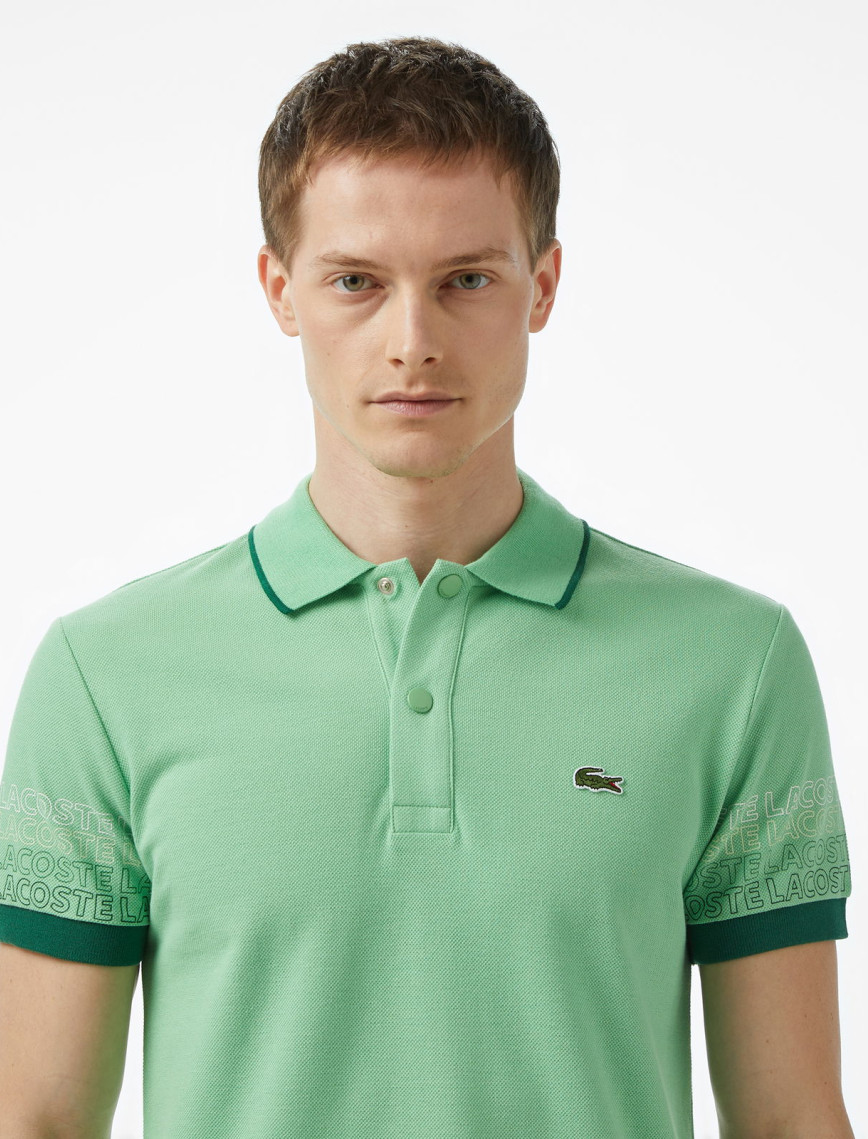Lacoste Loose Fit Erkek Baskılı Açık Yeşil Polo Lacoste Loose Fit Erkek Baskılı Açık Yeşil Polo