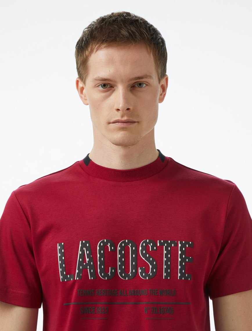 Lacoste Erkek Slim Fit Bisiklet Yaka Baskılı Bordo T-Shirt Lacoste Erkek Slim Fit Bisiklet Yaka Baskılı Bordo T-Shirt