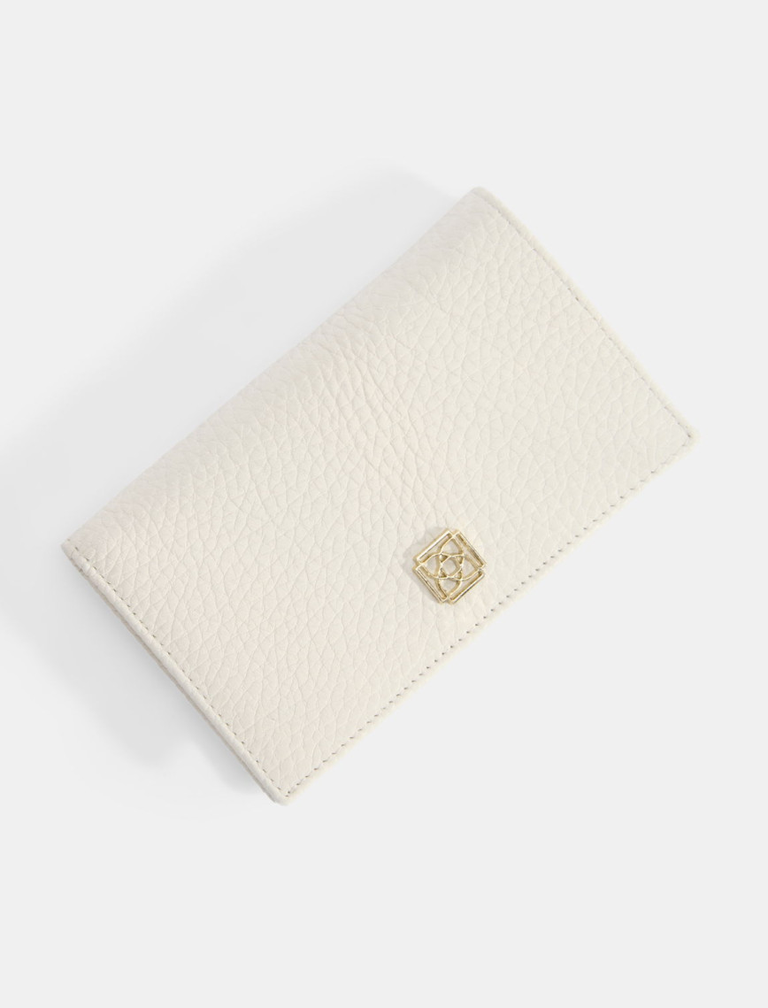 Kadın Beyaz Deri Cüzdan Kadın Beyaz Deri Cüzdan