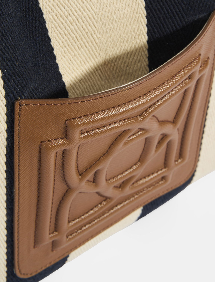 Kadın Monogram Logolu Lacivert Çizgili Kumaş Omuz Çantası Kadın Monogram Logolu Lacivert Çizgili Kumaş Omuz Çantası