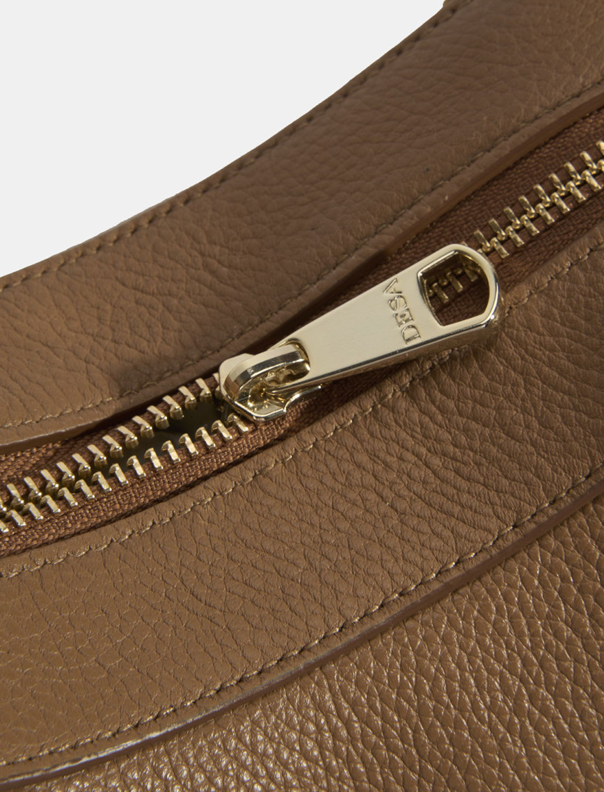 Kadın Taba Deri Çanta Aksesuarlı Büyük Omuz Çantası