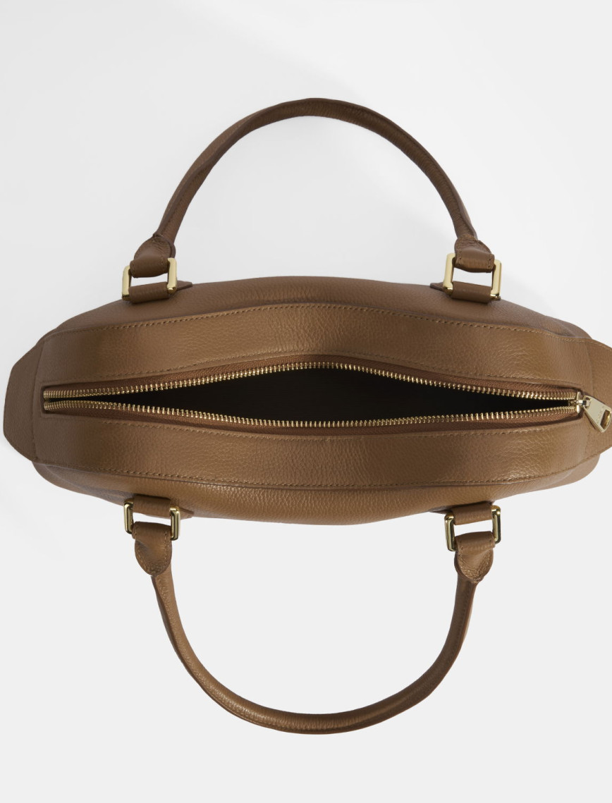 Kadın Taba Deri Çanta Aksesuarlı Büyük Omuz Çantası