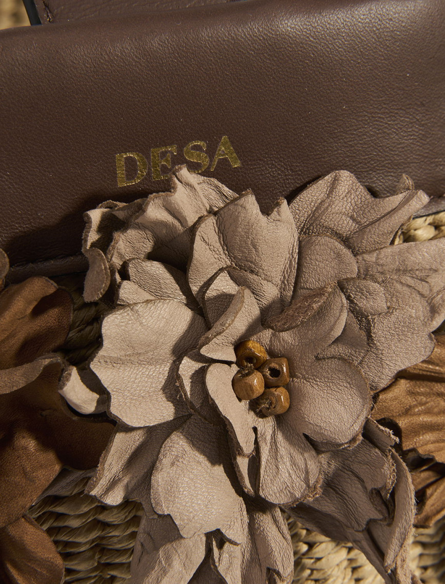 Kadın Kahve Çiçek Detaylı Hasır Omuz Çantası