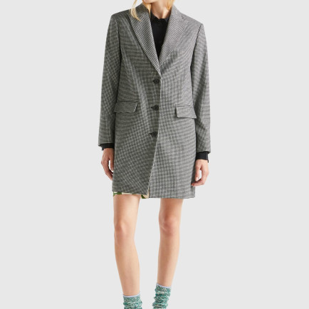 Kadın Siyah- Beyaz Ekoseli Palto Kadın Siyah- Beyaz Ekoseli Palto