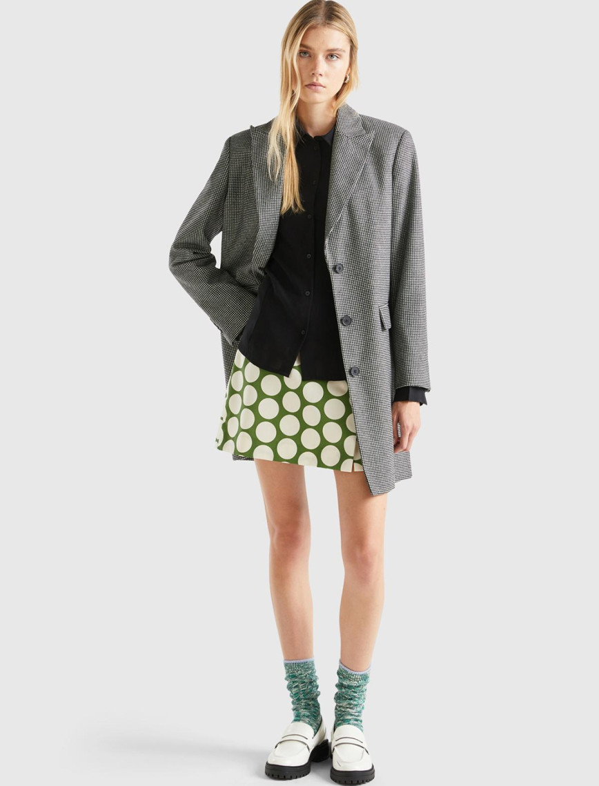 Kadın Siyah- Beyaz Ekoseli Palto Kadın Siyah- Beyaz Ekoseli Palto