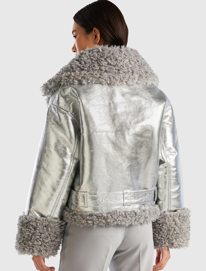 Kadın Gümüş Şal Yaka Suni Deri Ceket Kadın Gümüş Şal Yaka Suni Deri Ceket