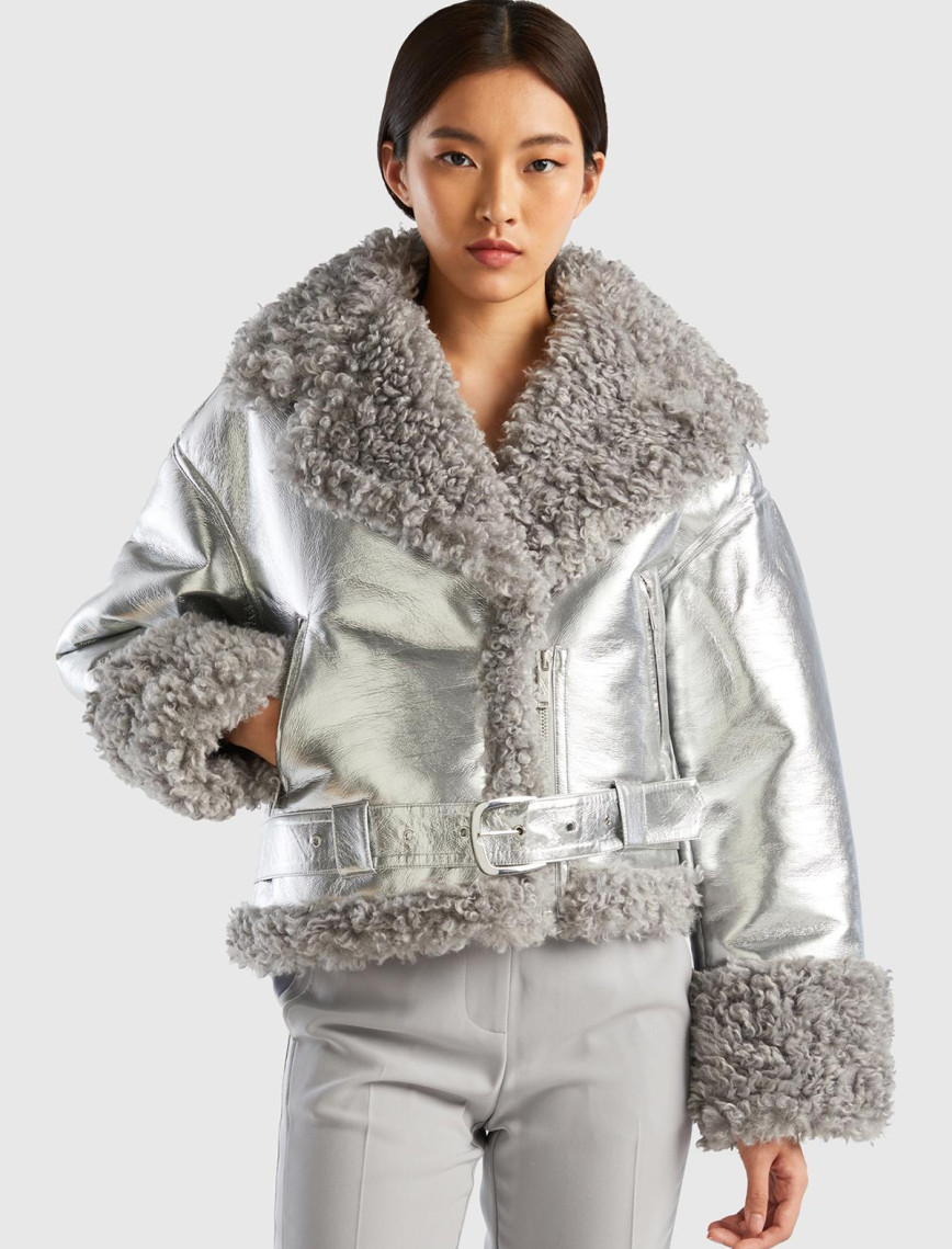 Kadın Gümüş Şal Yaka Suni Deri Ceket Kadın Gümüş Şal Yaka Suni Deri Ceket