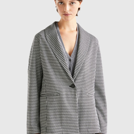 Kadın Siyah-Beyaz Kazayağı Desenli Ceket Kadın Siyah-Beyaz Kazayağı Desenli Ceket