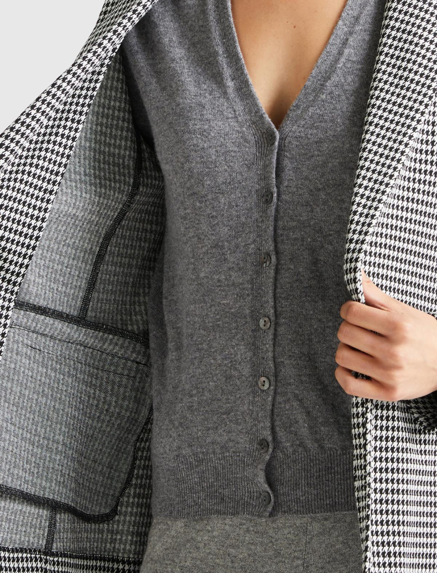 Kadın Siyah-Beyaz Kazayağı Desenli Ceket Kadın Siyah-Beyaz Kazayağı Desenli Ceket