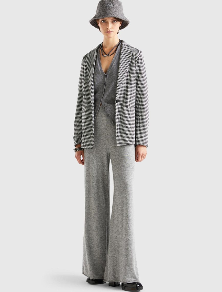 Kadın Siyah-Beyaz Kazayağı Desenli Ceket Kadın Siyah-Beyaz Kazayağı Desenli Ceket