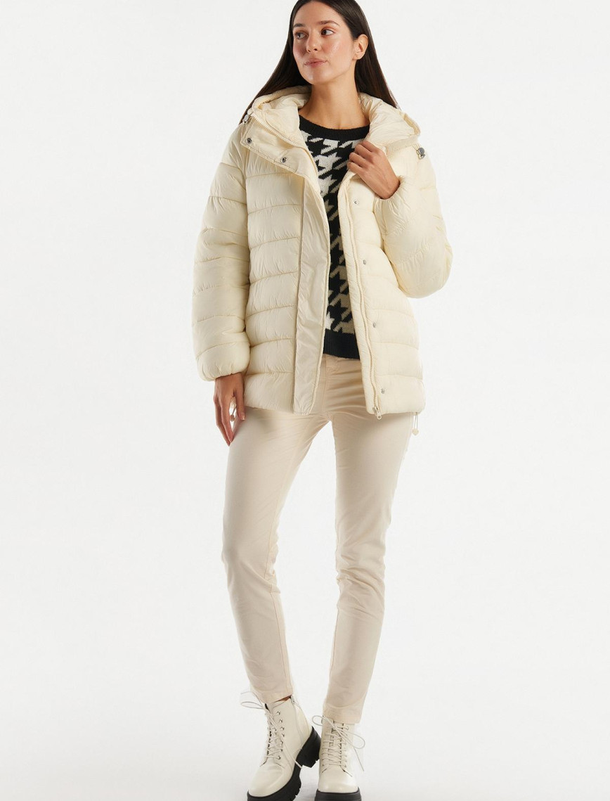 Kadın Krem Pufa Mont Kadın Krem Pufa Mont