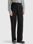 Kadın Siyah Pileli Rahat Kalıp Pantolon Kadın Siyah Pileli Rahat Kalıp Pantolon