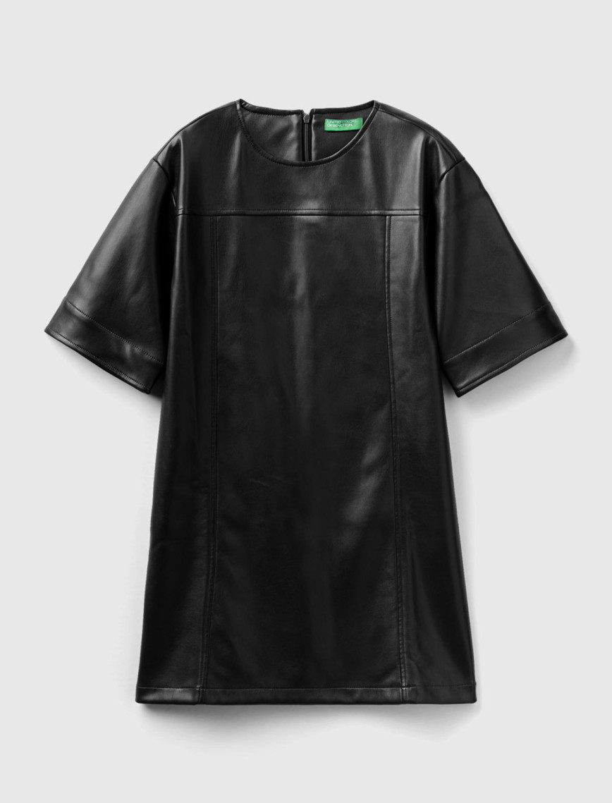 Kadın Siyah Suni Deri Arkada Fermuarlı Kısa Kollu Mini Elbise Kadın Siyah Suni Deri Arkada Fermuarlı Kısa Kollu Mini Elbise