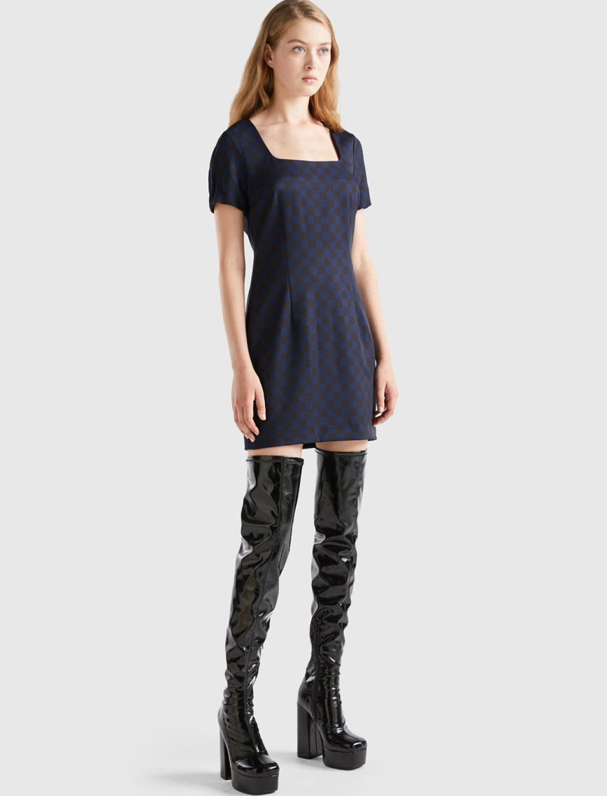 Kadın Sarı Dama Desenli Kısa Kollu Kare Yaka Elbise Kadın Sarı Dama Desenli Kısa Kollu Kare Yaka Elbise