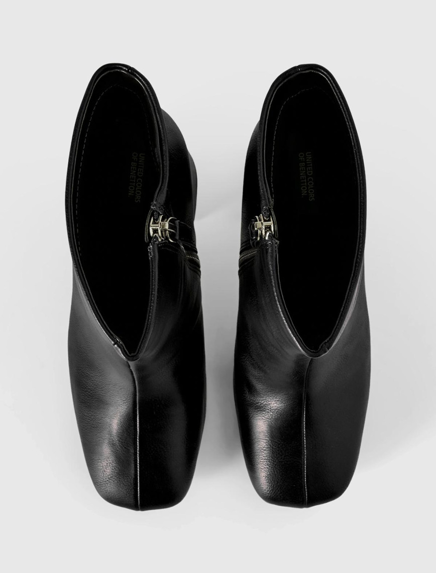 Kadın Siyah Suni Deri Yarım Çizme Kadın Siyah Suni Deri Yarım Çizme