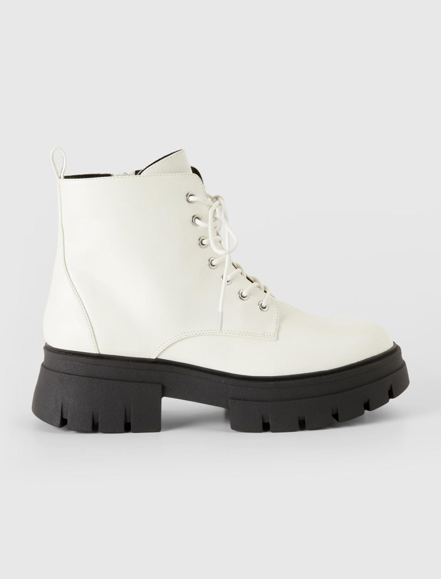 Kadın Beyaz Suni Deri Bot Kadın Beyaz Suni Deri Bot