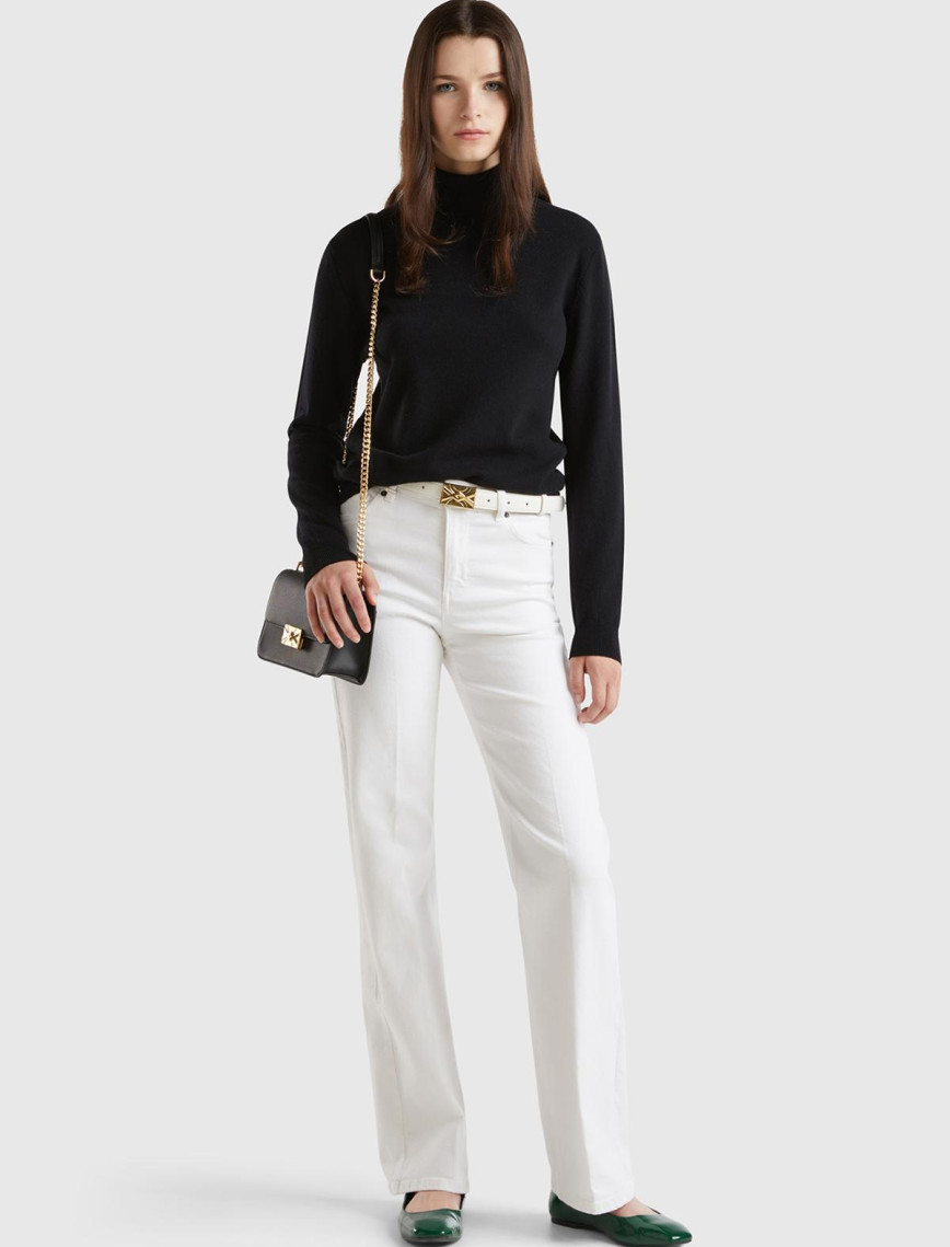 Kadın Siyah Dik Yaka %100 Merino Kazak