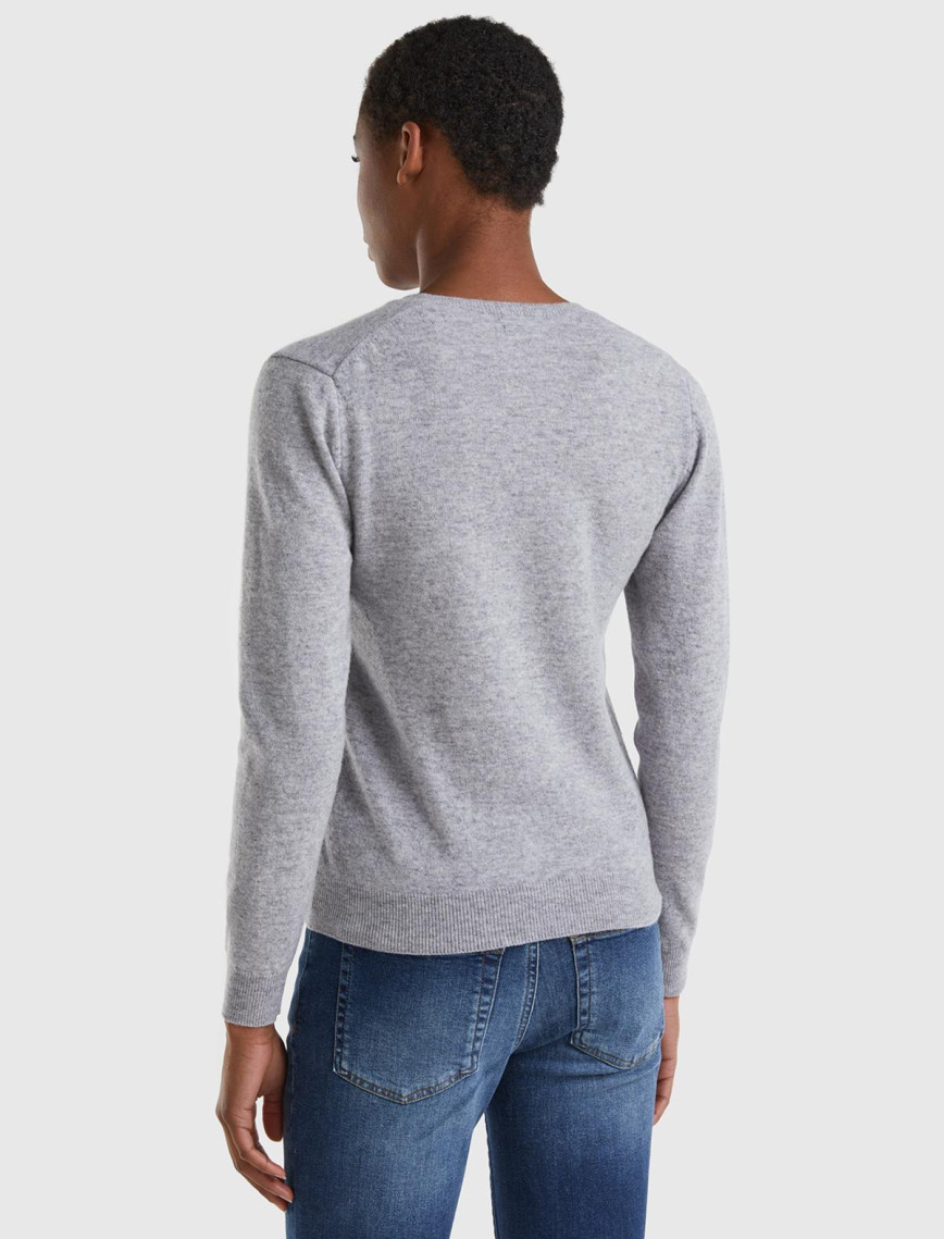 Kadın Gri Melanj V Yaka %100 Merino Kazak