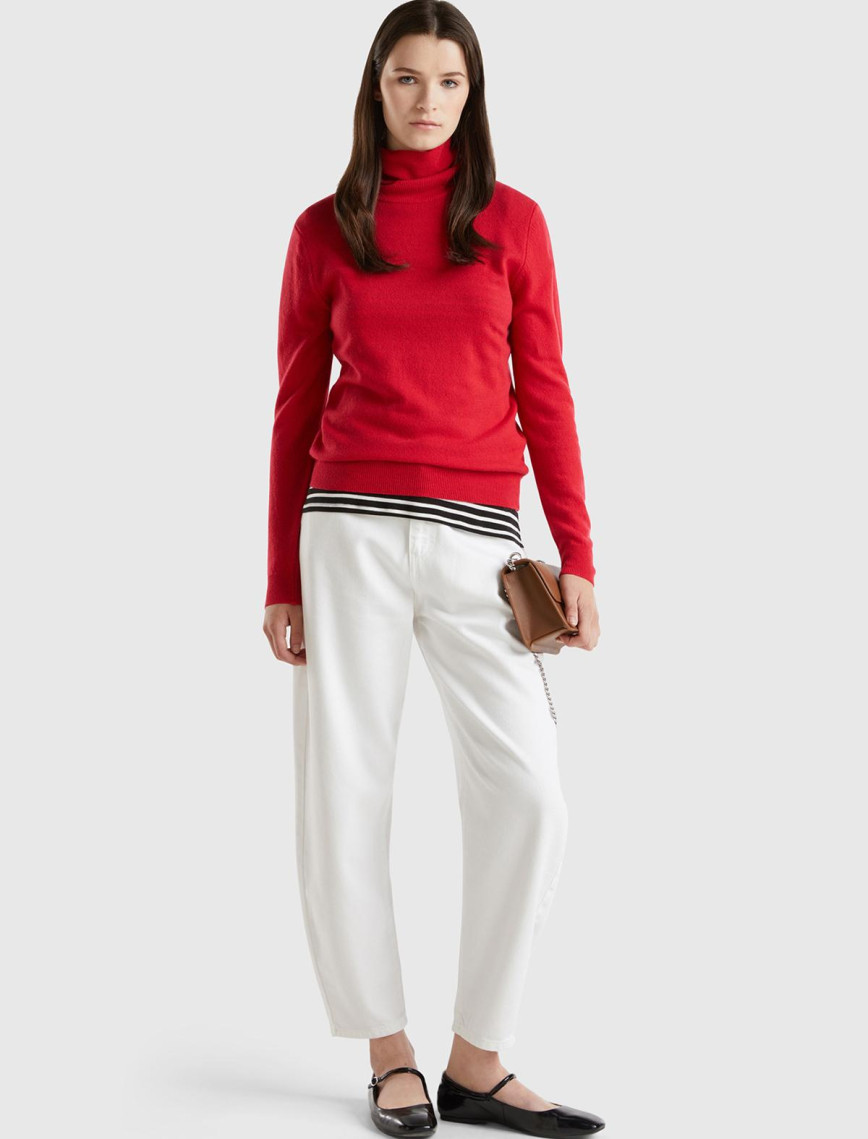 Kadın Kırmızı Dik Yaka %100 Merino Kazak