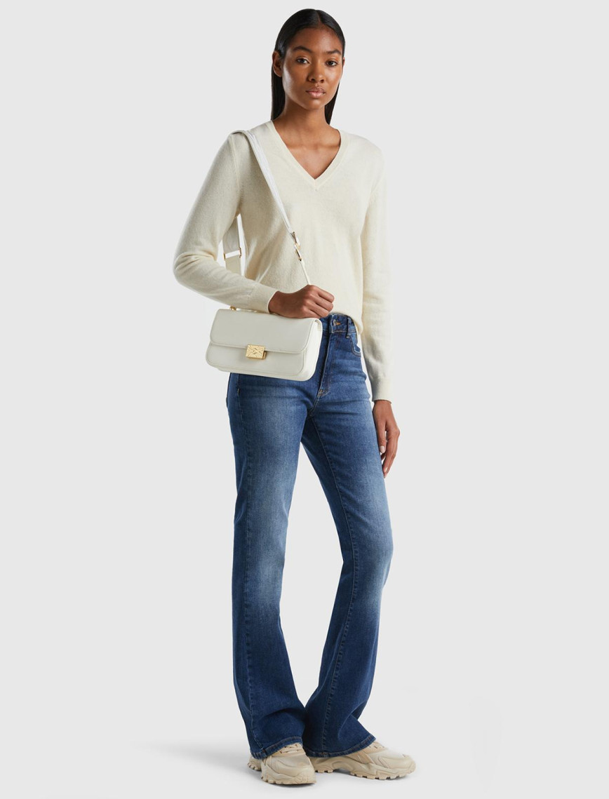 Kadın Krem V Yaka %100 Merino Kazak