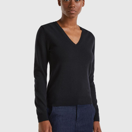 Kadın Siyah V Yaka %100 Merino Kazak