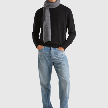 Erkek Siyah %100 Kaşmir Normal Kesim Ribanalı Yuvarlak Yaka Kazak Erkek Siyah %100 Kaşmir Normal Kesim Ribanalı Yuvarlak Yaka Kazak