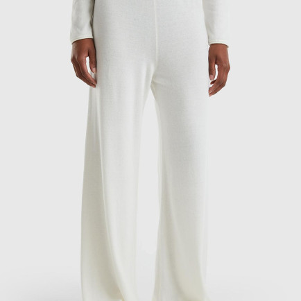 Kadın Krem Kaşmir Karışımlı Triko Eşofman Altı Kadın Krem Kaşmir Karışımlı Triko Eşofman Altı