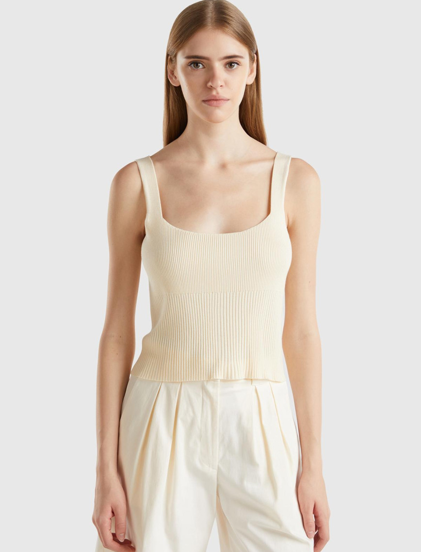 Kadın Siyah Viskoz Karışımlı Nervür Detaylı Kare Yaka Askılı Üst