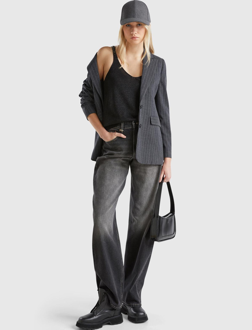 Kadın Siyah Pamuk ve Viskoz Karışımlı Simli Geniş Yaka Askılı Üst