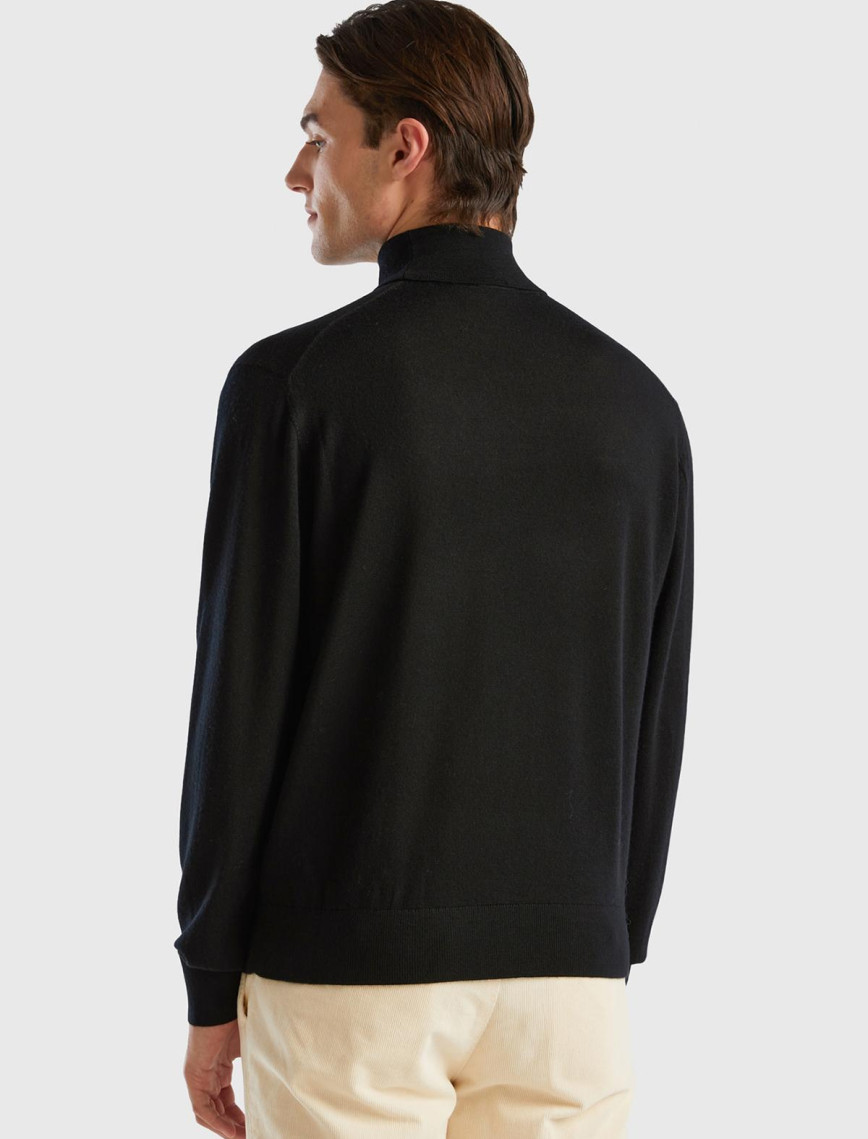 Erkek Siyah %100 Extra Fine Merino Dik Yaka Kazak Erkek Siyah %100 Extra Fine Merino Dik Yaka Kazak