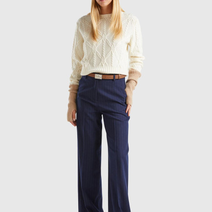 Kadın Krem Yün Karışımlı Dokulu Örgülü Yuvarlak Yaka Kazak