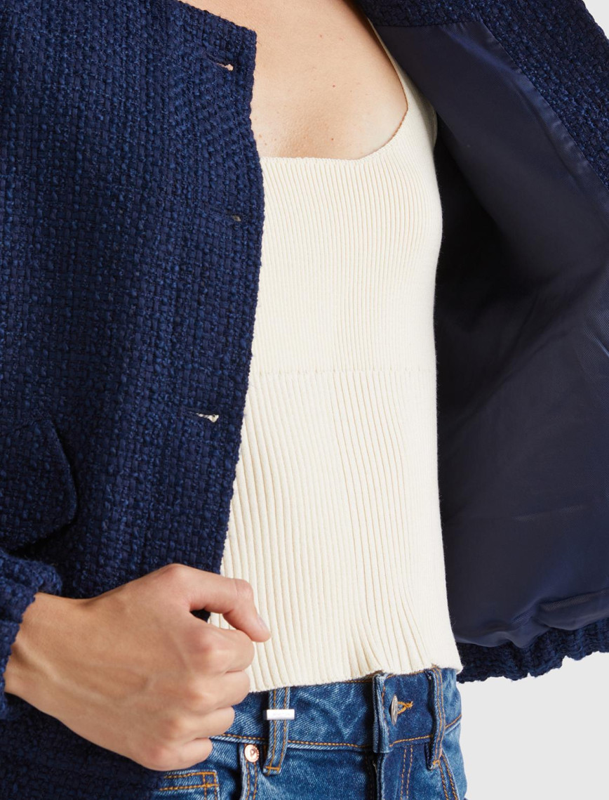 Kadın Lacivert Önü Düğmeli Kapaklı Cep Tasarımı Yuvarlak Yaka Bomber Ceket Kadın Lacivert Önü Düğmeli Kapaklı Cep Tasarımı Yuvarlak Yaka Bomber Ceket