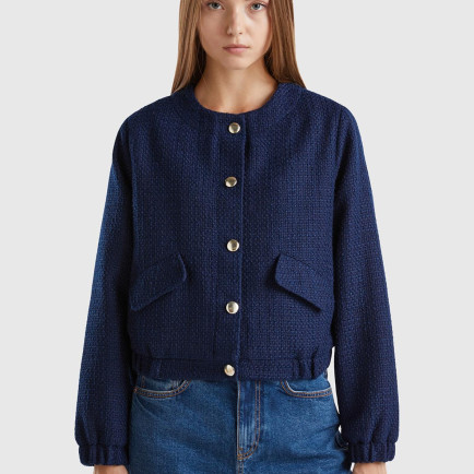 Kadın Lacivert Önü Düğmeli Kapaklı Cep Tasarımı Yuvarlak Yaka Bomber Ceket Kadın Lacivert Önü Düğmeli Kapaklı Cep Tasarımı Yuvarlak Yaka Bomber Ceket