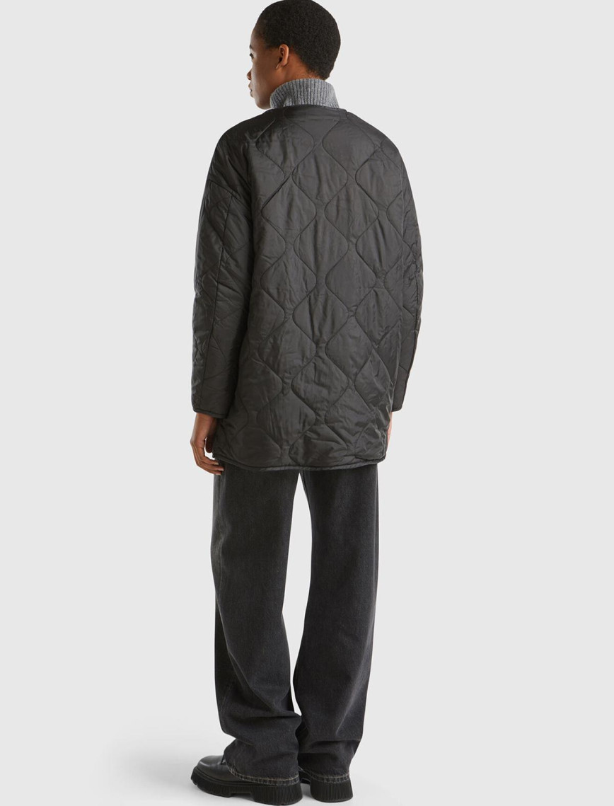 Kadın Siyah İçi Kürklü Dışı Kapitone Detaylı Önü Düğmeli Mont Kadın Siyah İçi Kürklü Dışı Kapitone Detaylı Önü Düğmeli Mont