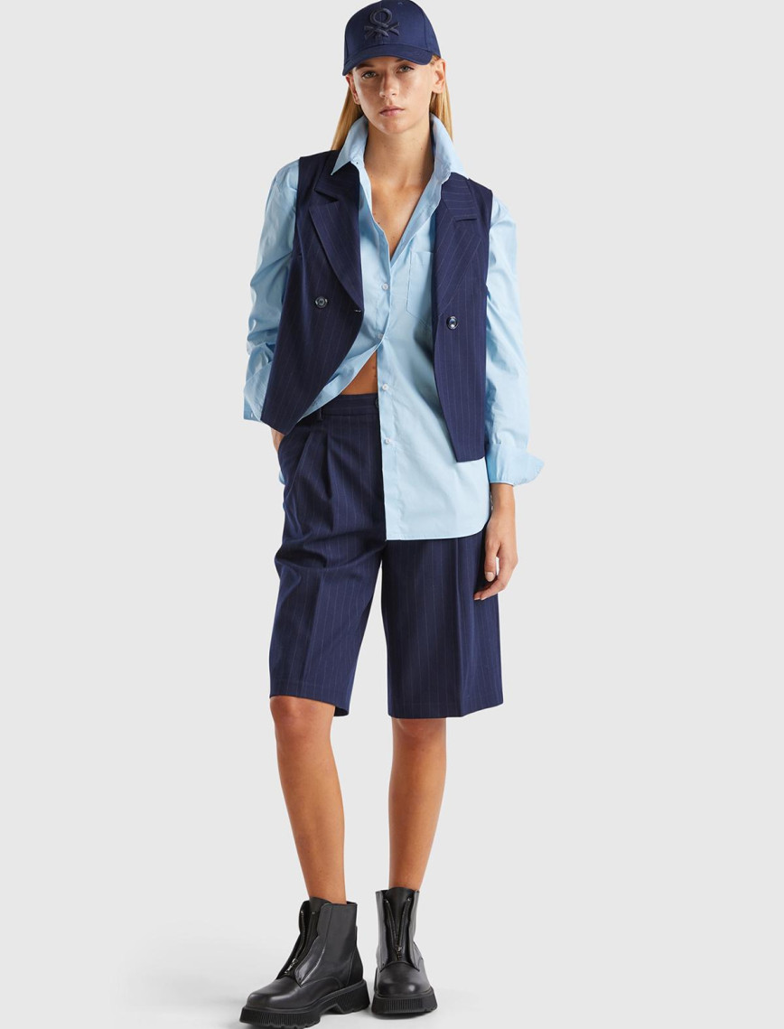 Kadın Lacivert Viskoz Karışımlı Düğmeli Çizgili Sivri Yaka Kruvaze Yelek Kadın Lacivert Viskoz Karışımlı Düğmeli Çizgili Sivri Yaka Kruvaze Yelek