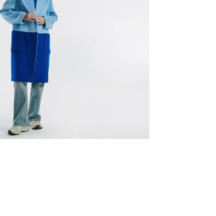 Kadın Turkuaz Kontrast Renk Detaylı Yanları Cepli Tek Düğmeli Kaban Kadın Turkuaz Kontrast Renk Detaylı Yanları Cepli Tek Düğmeli Kaban