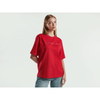 Kadın Kırmızı %100 Pamuk Önü Logolu Kısa Kollu Yuvarlak Yaka T-Shirt Kadın Kırmızı %100 Pamuk Önü Logolu Kısa Kollu Yuvarlak Yaka T-Shirt