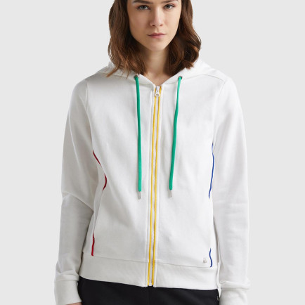 Kadın Beyaz %100 Koton Fermuarlı Kapüşonlu Renkli Biyeli Sweatshirt